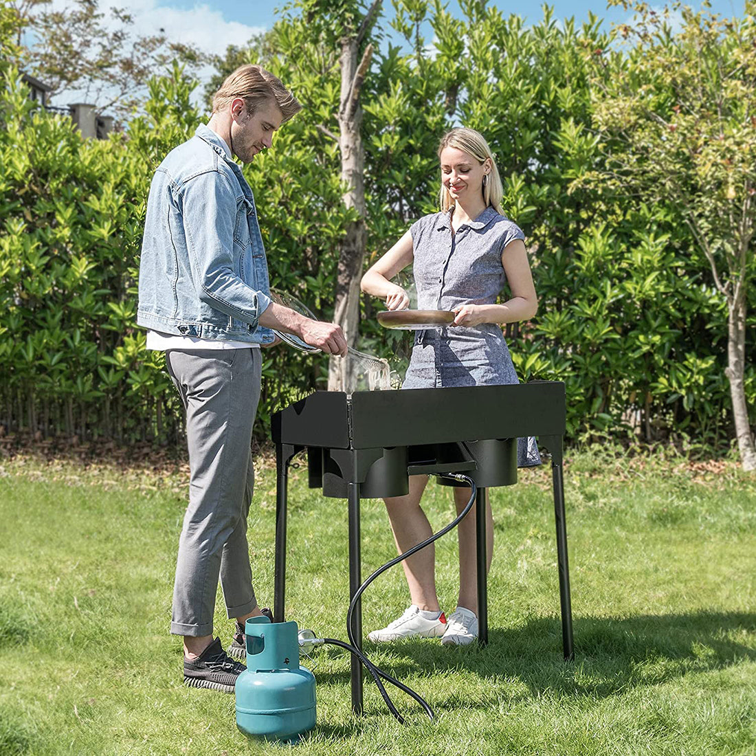  VIVOHOME Double Burner Stove, Heavy Duty Outdoor Dual Propane with Windscreen and Detachable Legs Stand for Camping Cookout, Max. 150,000 total BTU/hr